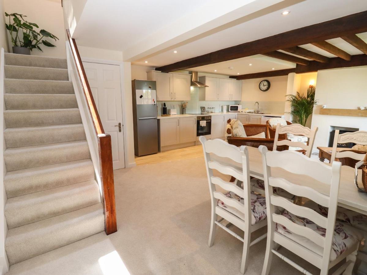 3 Mount Pleasant Villa Першор Екстериор снимка
