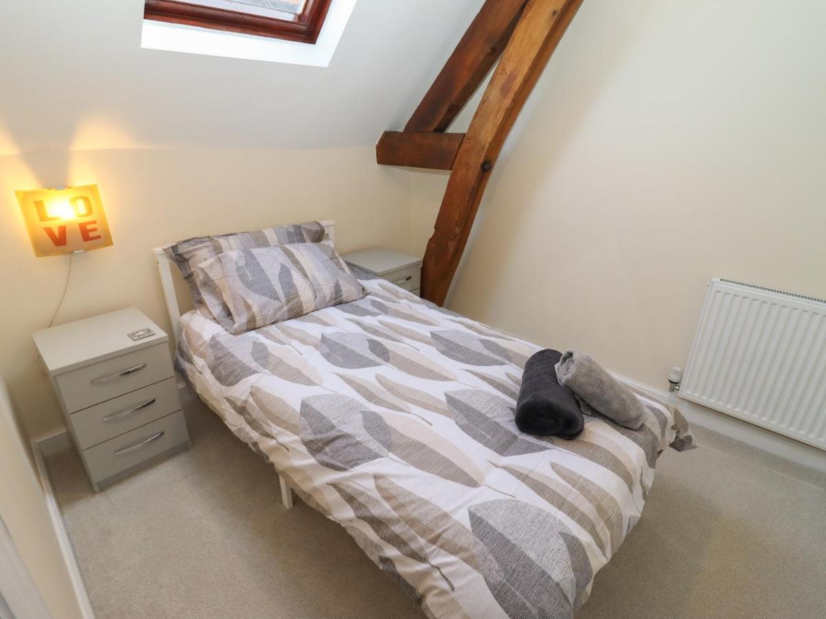 3 Mount Pleasant Villa Першор Екстериор снимка