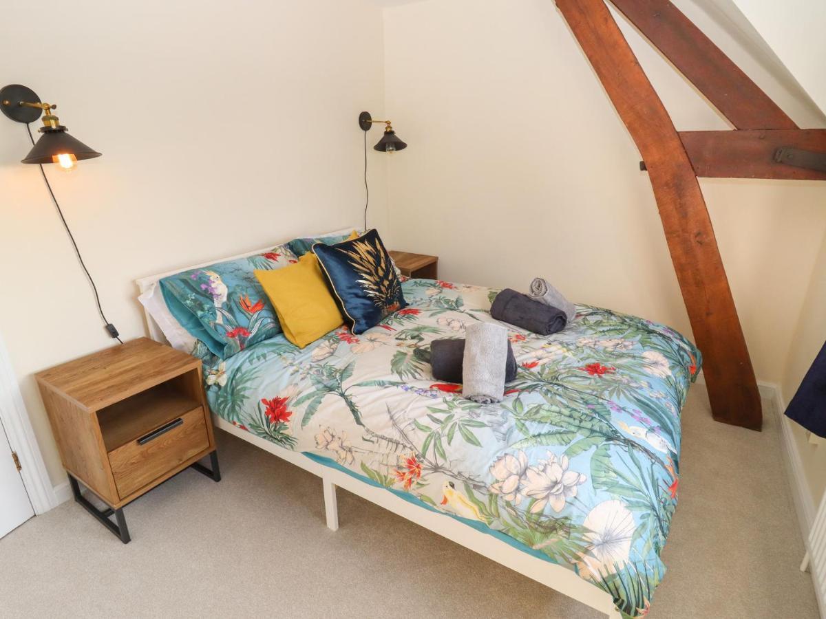 3 Mount Pleasant Villa Першор Екстериор снимка